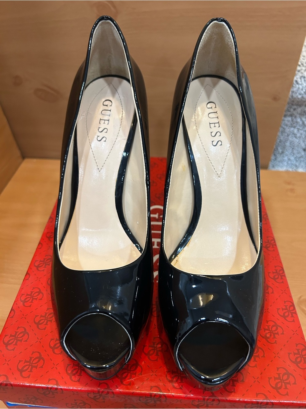Guess Black Patent Peep Toe Platform Stiletto Heels Size 8.5